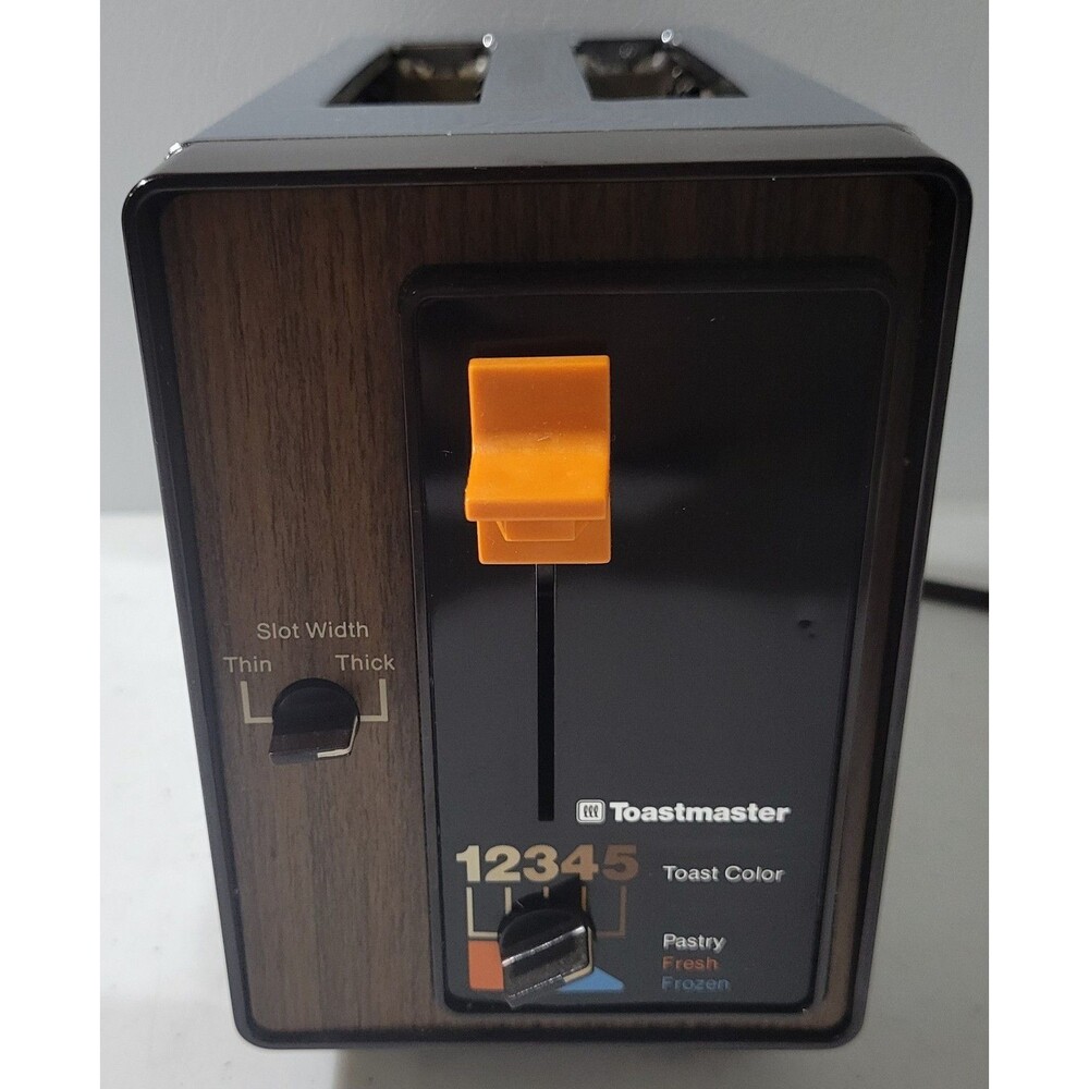 VTG Toastmaster B710B 2 Slice Chrome Woodgrain Toaster w Orange Push Lever WORKS